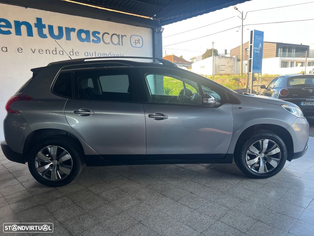 Peugeot 2008 1.2 PureTech Style - 34