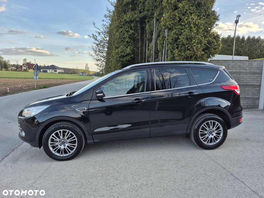 Ford Kuga 2.0 TDCi 2x4 Titanium - 32