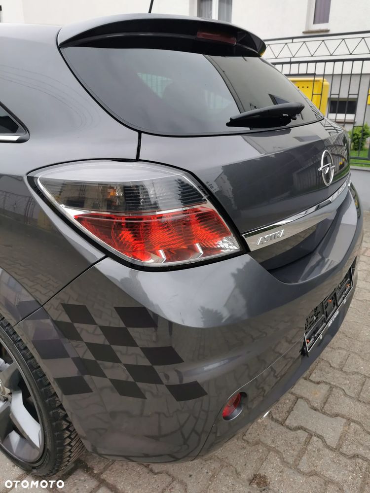 Opel Astra 1.6 Edition 111 Jahre - 24