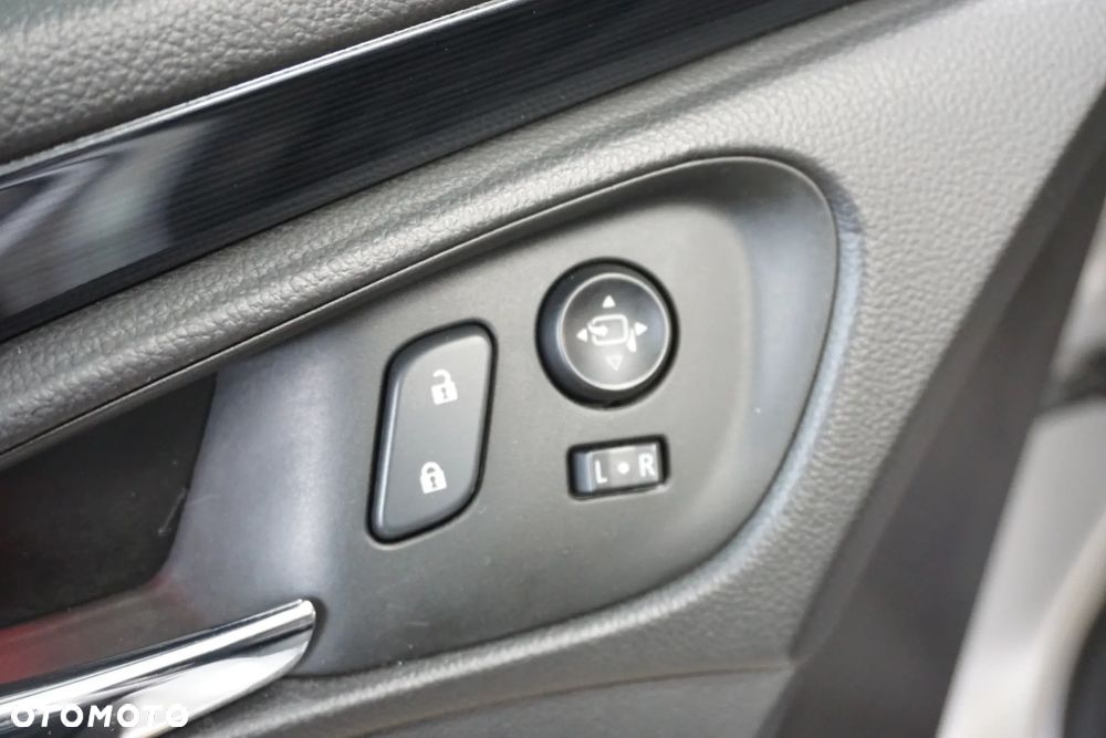 Opel Insignia 2.0 CDTI 4x4 ecoFLEX - 28