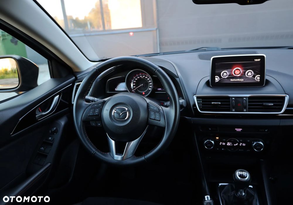Mazda 3 SKYACTIV-G 120 NAKAMA - 30