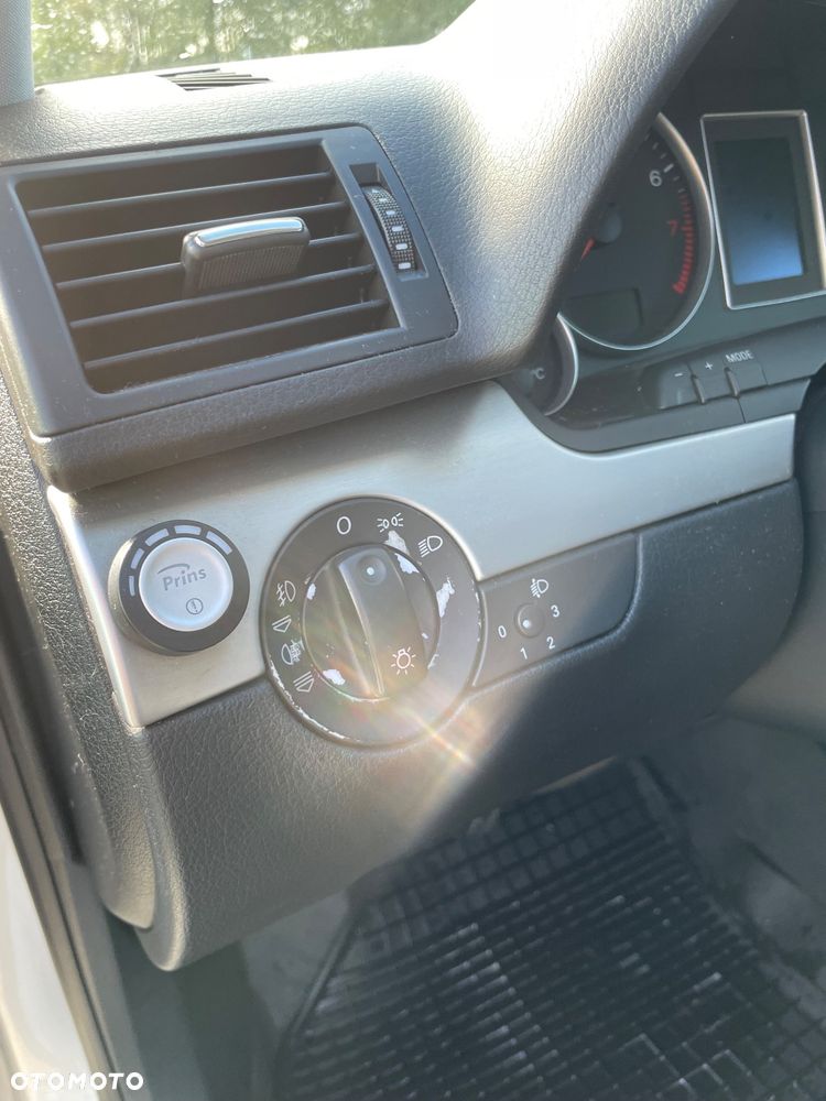 Audi A4 Limousine - 9