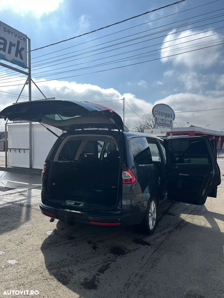 Ford Galaxy 2.0 TDCi Ghia - 4