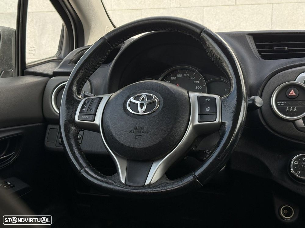 Toyota Yaris 1.4 D-4D Comfort - 8
