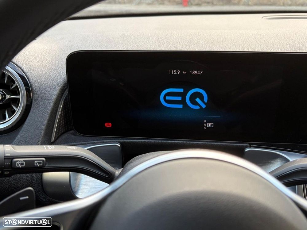 Mercedes-Benz EQB 300 4Matic - 19