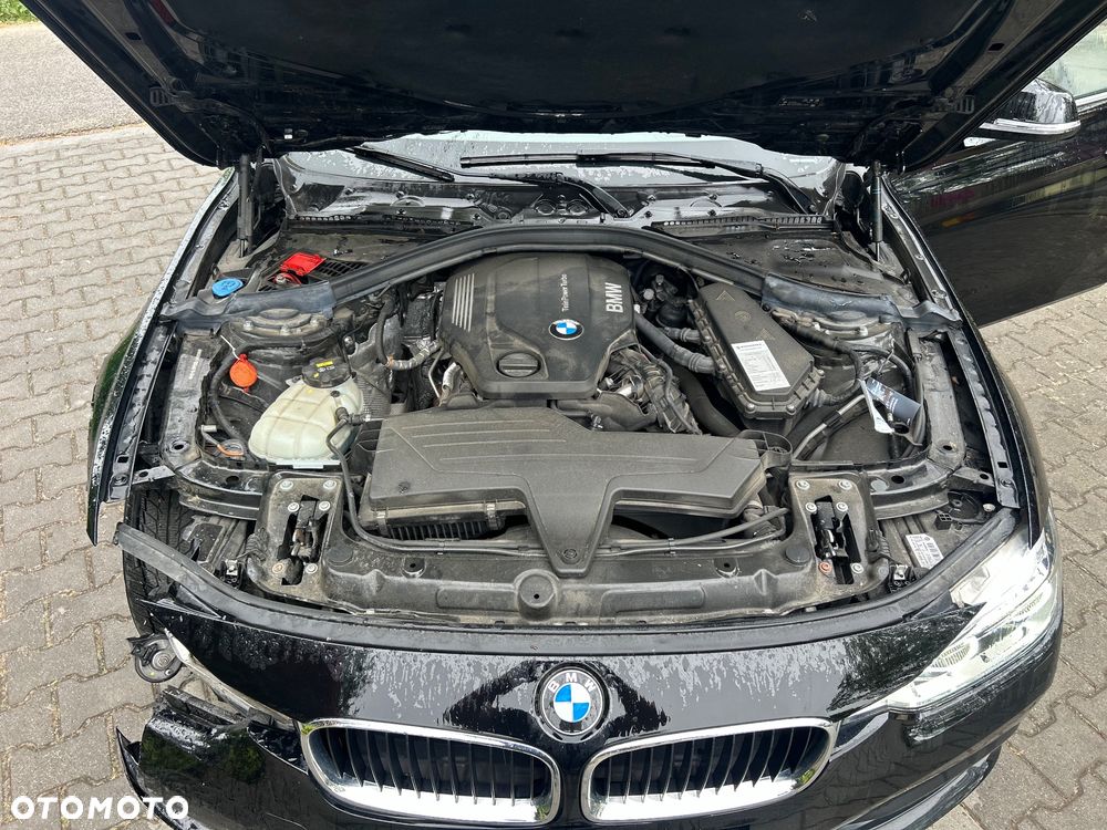 BMW Seria 3 318d Business Edition - 33