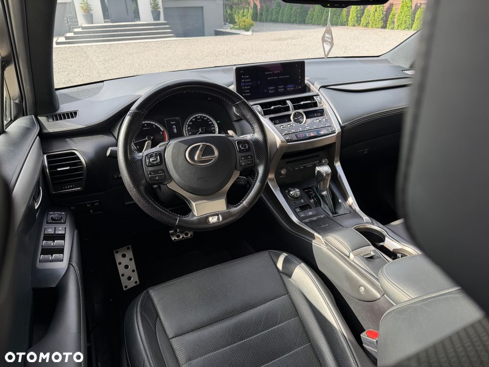 Lexus NX 300 F Sport AWD - 20