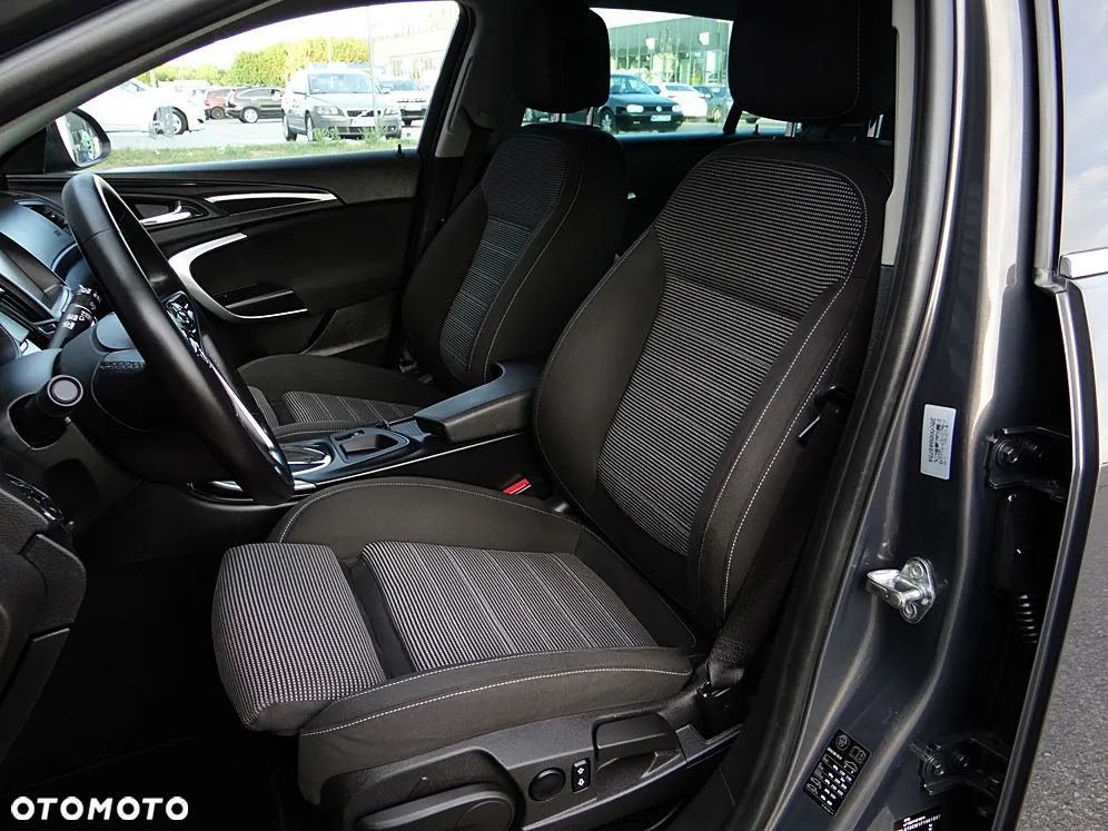 Opel Insignia 2.0 CDTI Automatik - 34