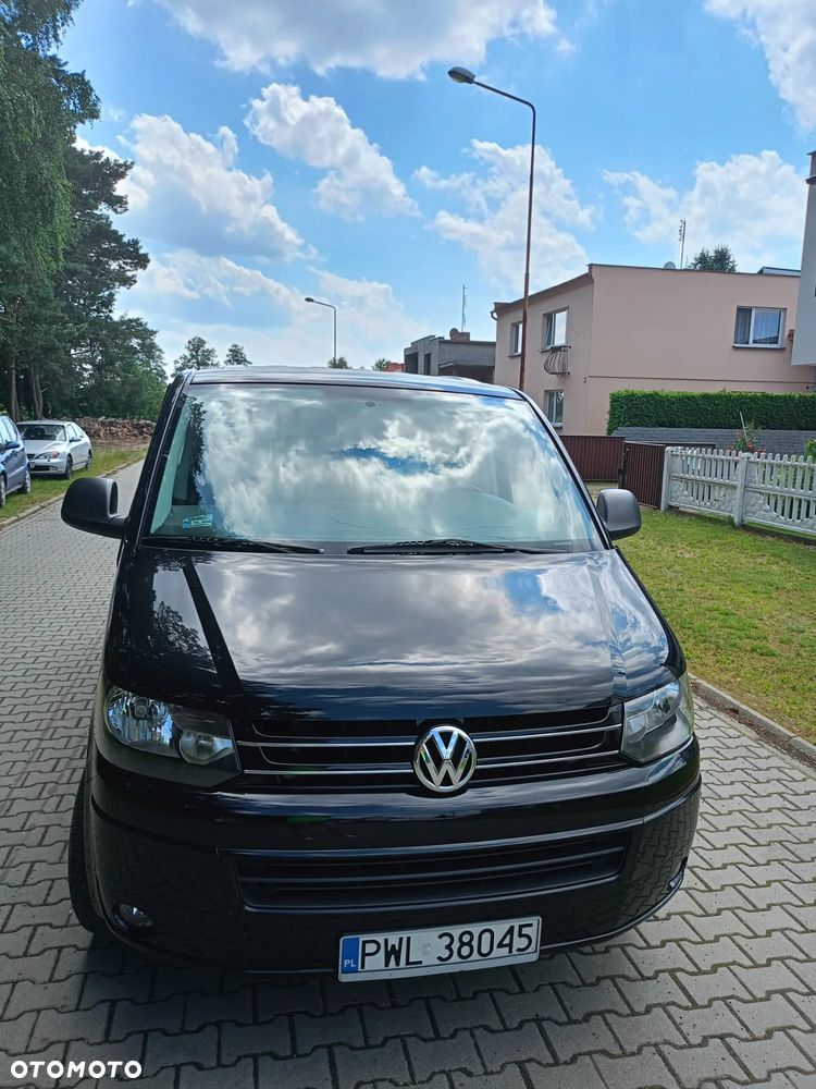 Volkswagen Multivan - 1