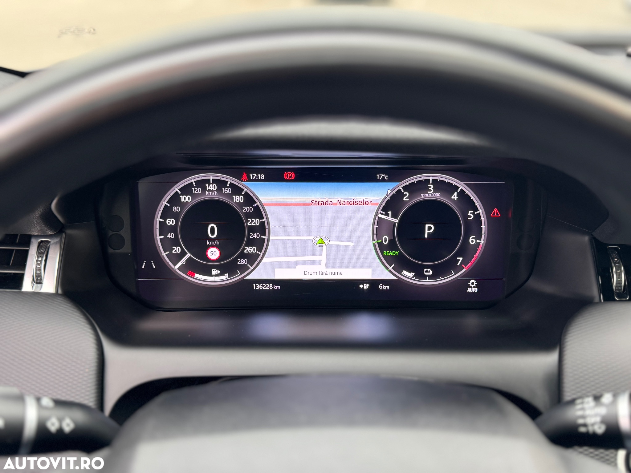 Land Rover Discovery Sport 1.5 P300e R-Dynamic PHEV HSE - 29