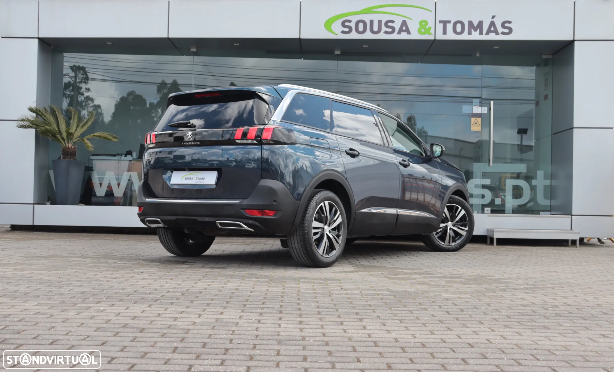 Peugeot 5008 1.2 PureTech Allure EAT8 - 4