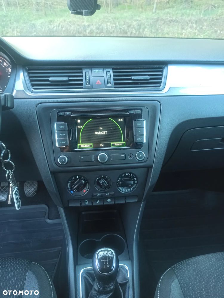 Skoda RAPID 1.6 TDI DPF Ambition - 14