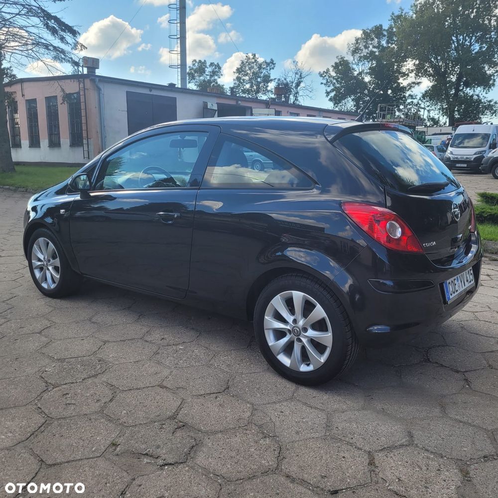 Opel Corsa - 12