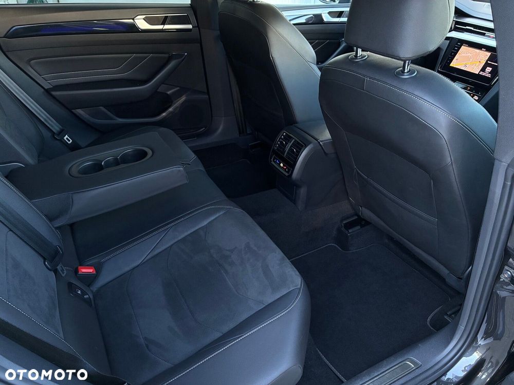 Volkswagen Arteon 2.0 TDI R-Line DSG - 33