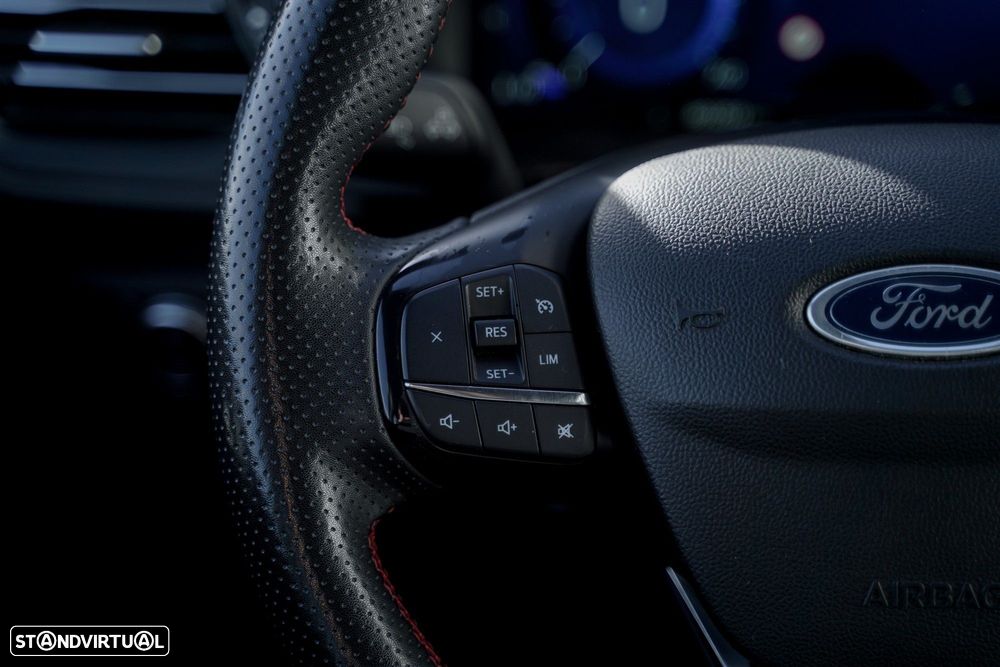 Ford Kuga 1.5 EcoBoost ST-Line - 19