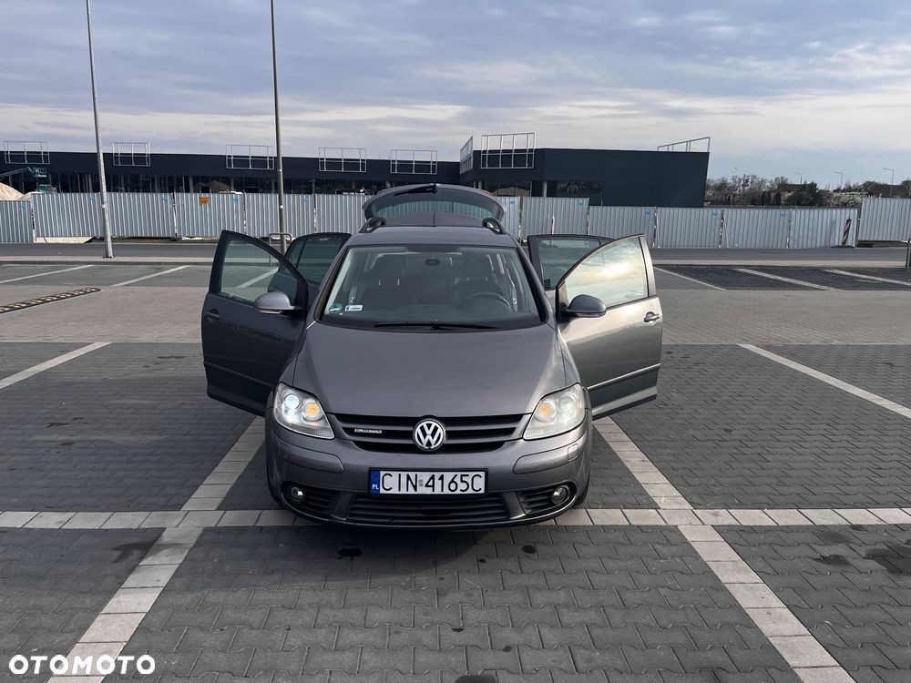 Volkswagen Golf Plus 1.9 TDI DPF United BlueMotion - 4