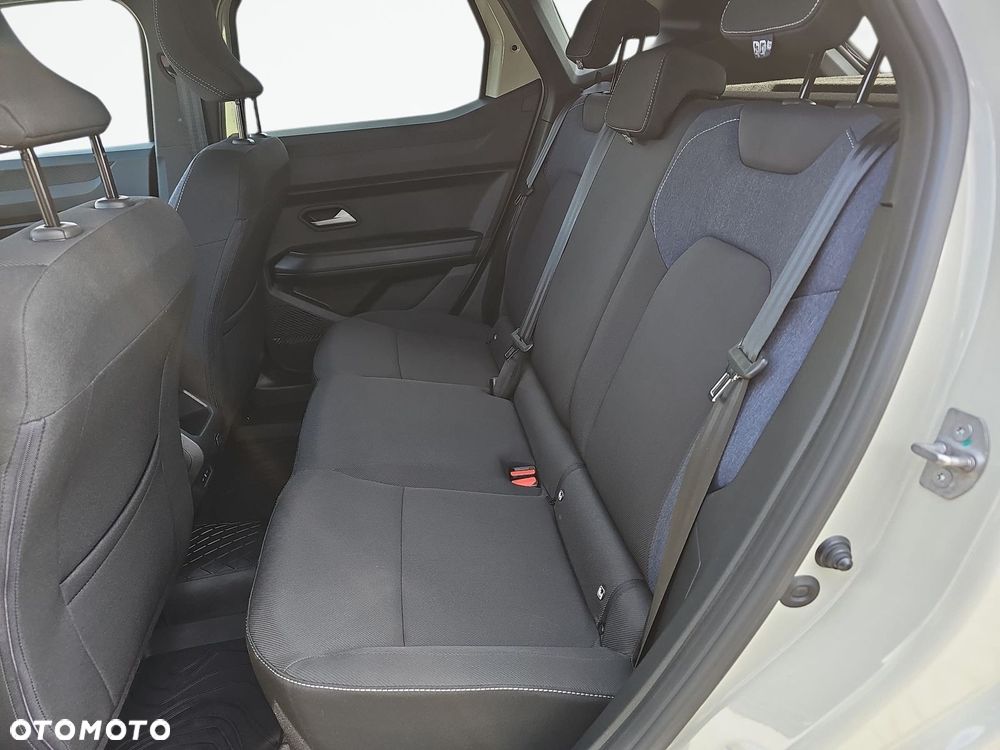 Dacia Duster 1.6 Full Hybrid 140 Journey MMT - 17