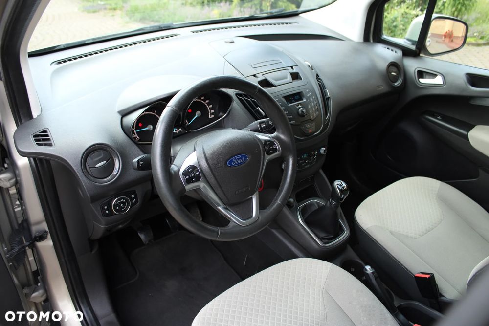 Ford Tourneo Courier 1.5 TDCi Trend - 15