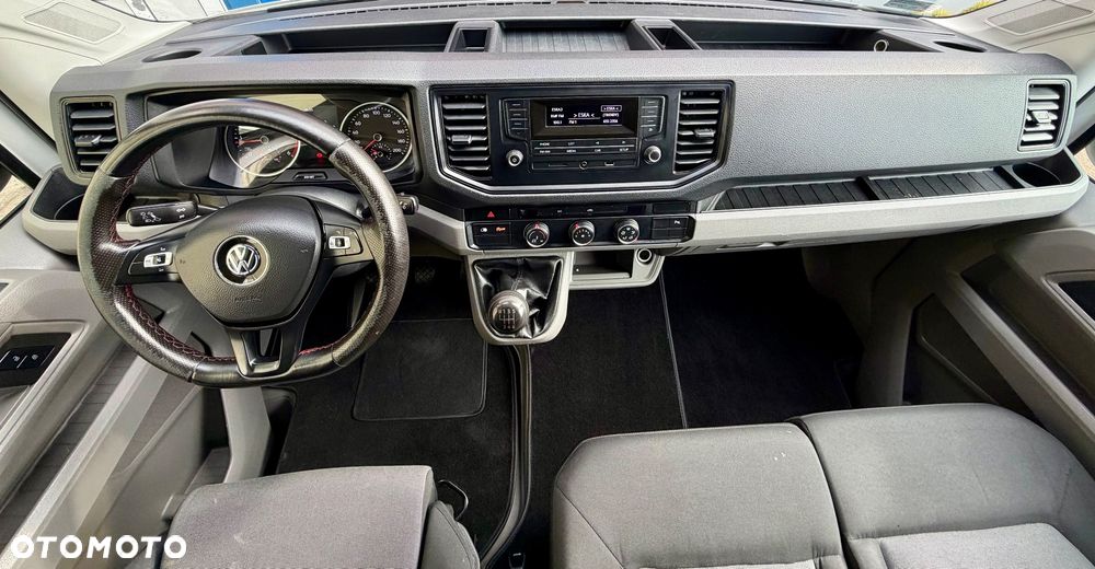 Volkswagen Crafter - 13