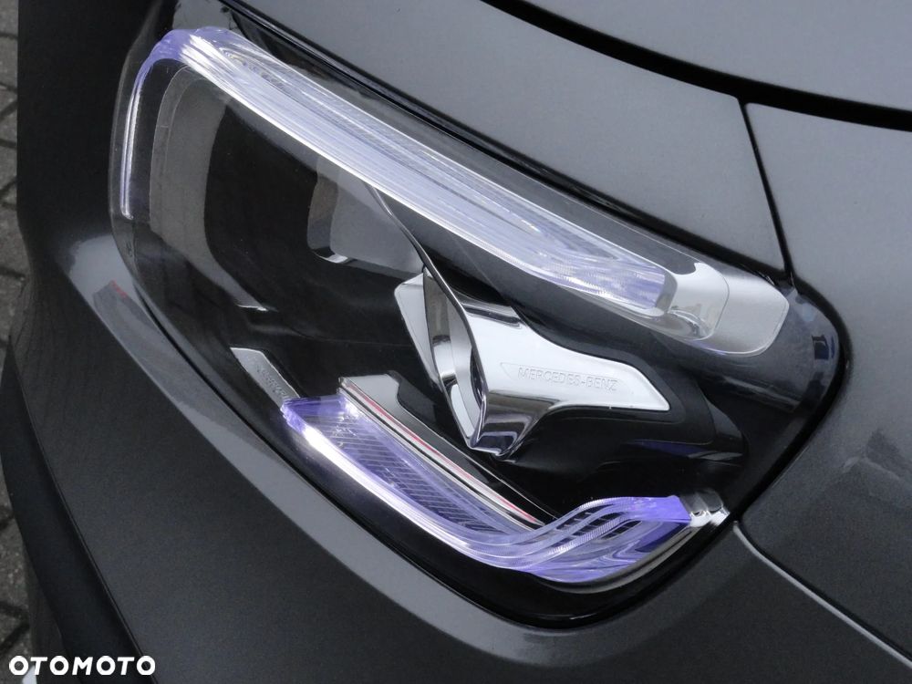 Mercedes-Benz GLB 200 d 8G-DCT Edition AMG Line - 29