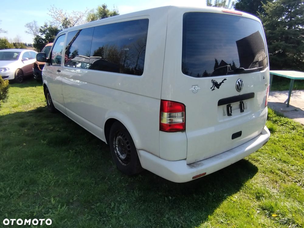 Volkswagen Transporter - 1