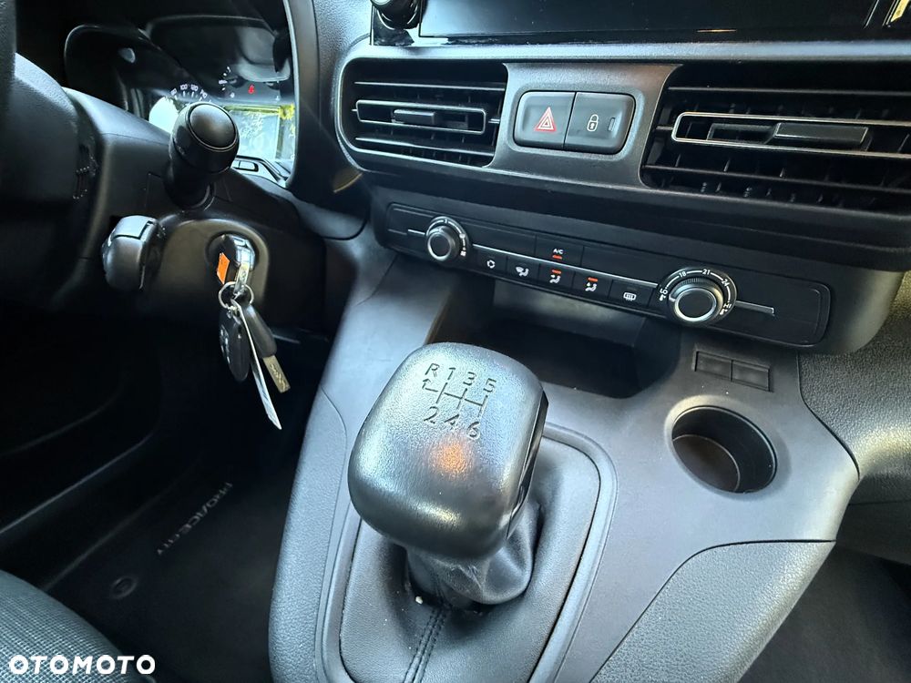 Toyota Proace City Verso 1.5 D-4D Business - 27