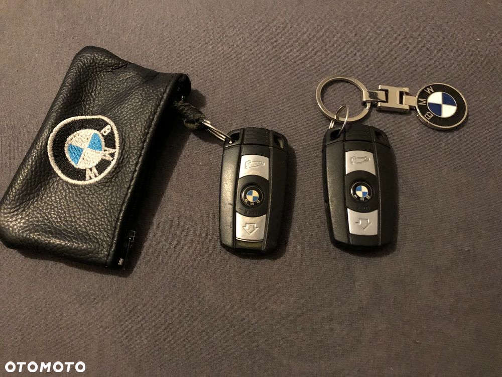 BMW X1 xDrive18d - 9