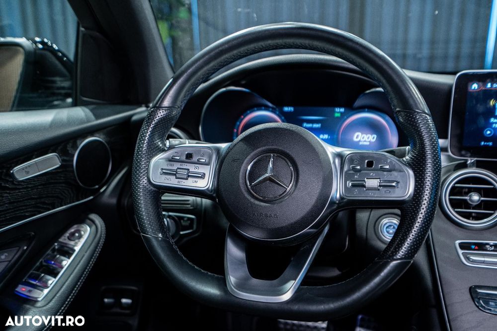 Mercedes-Benz GLC Coupe - 22