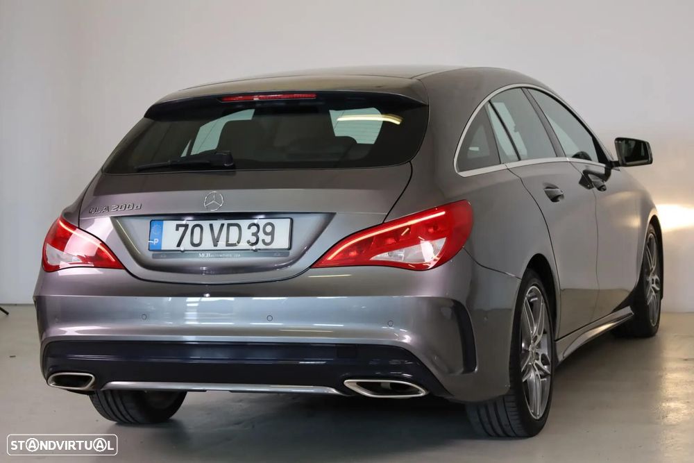 Mercedes-Benz CLA 200 d Shooting Brake AMG Line Aut. - 21