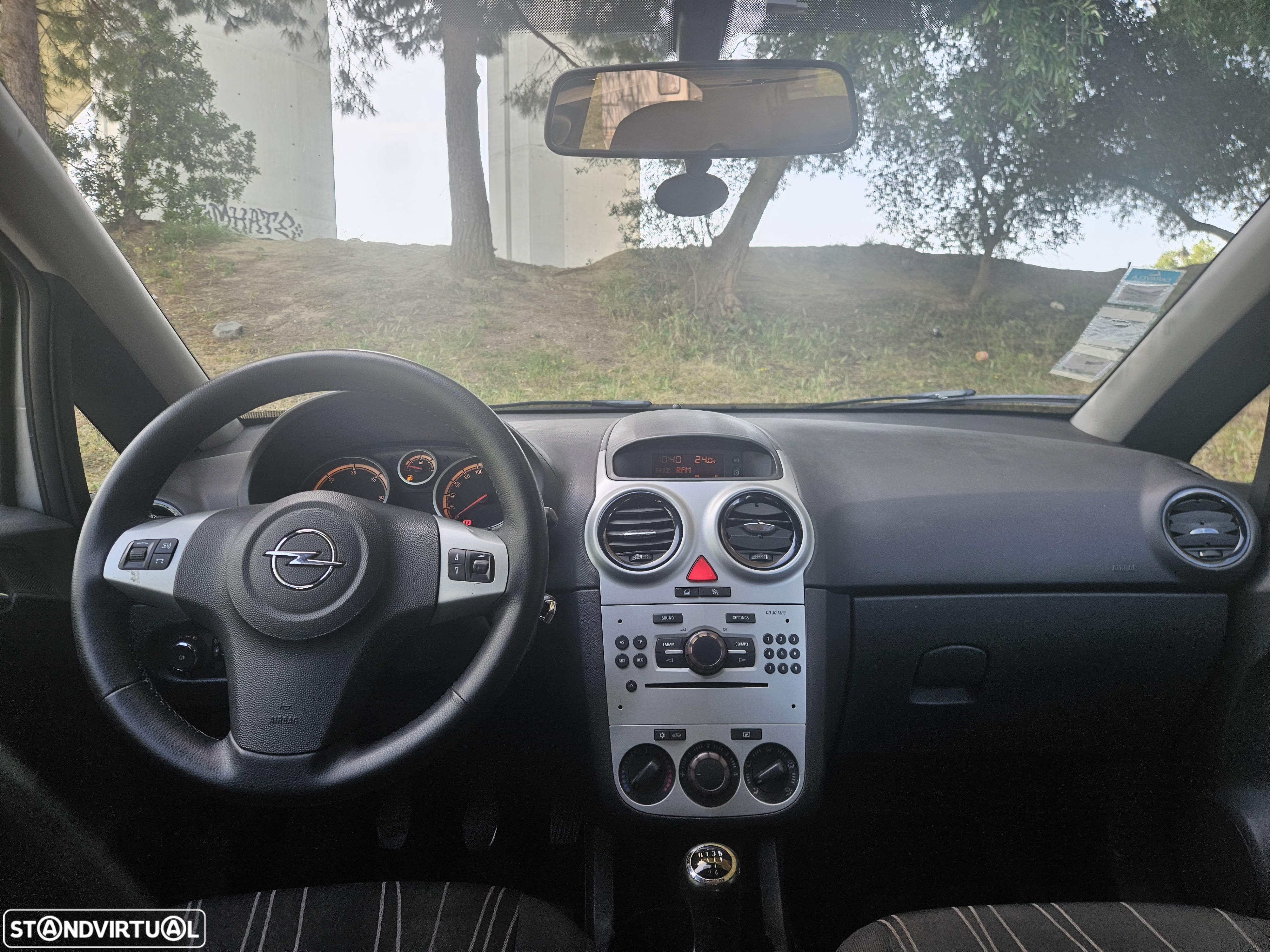Opel Corsa 1.3 CDTi Enjoy EcoFLEX - 9
