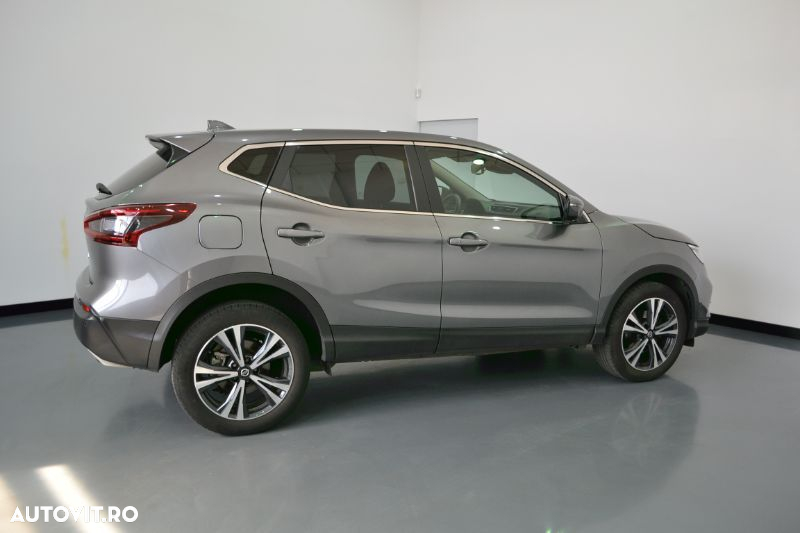 Nissan Qashqai - 4