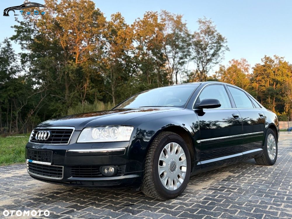 Audi A8 4.2 Quattro - 9