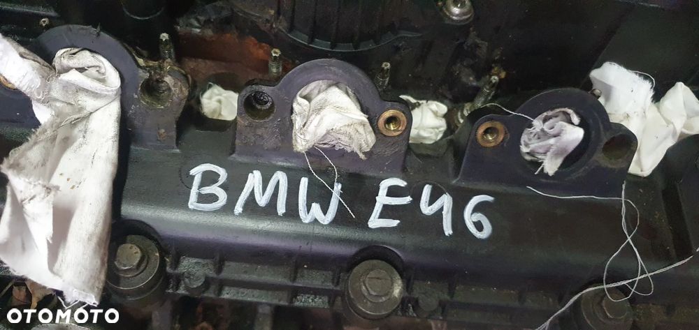 Silnik słupek blok silnika BMW 3 E46 2.0 D Przed lift M47D20 - 11
