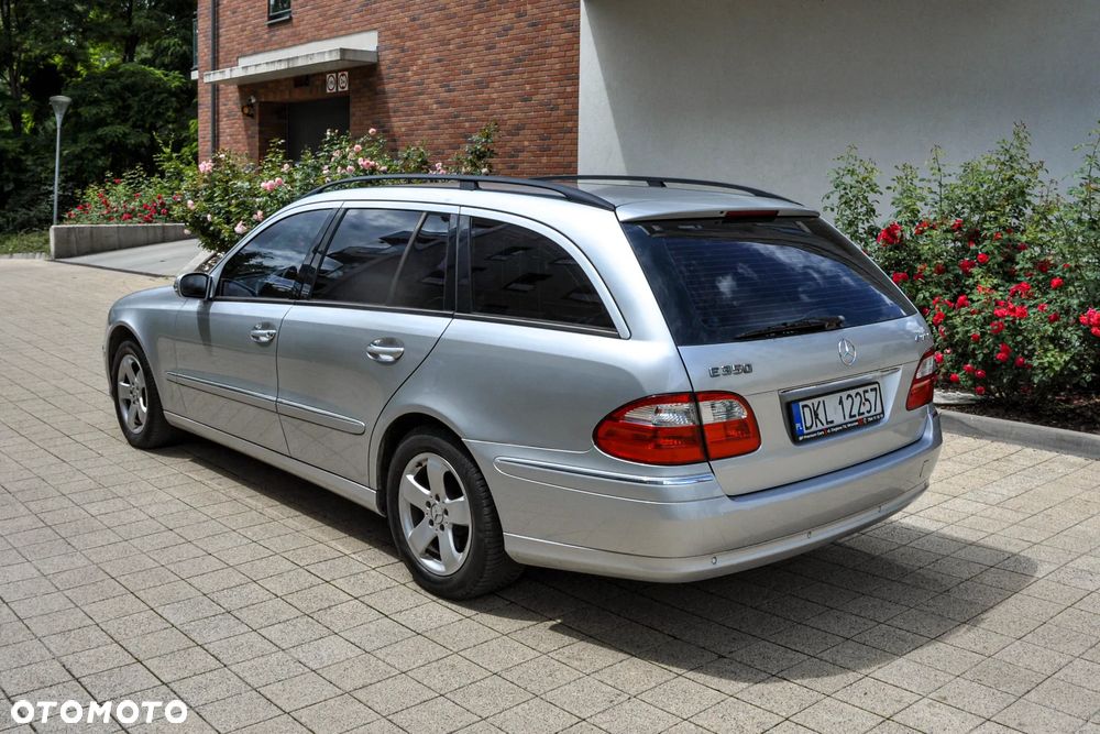 Mercedes-Benz Klasa E 350 4-Matic T Avantgarde - 3