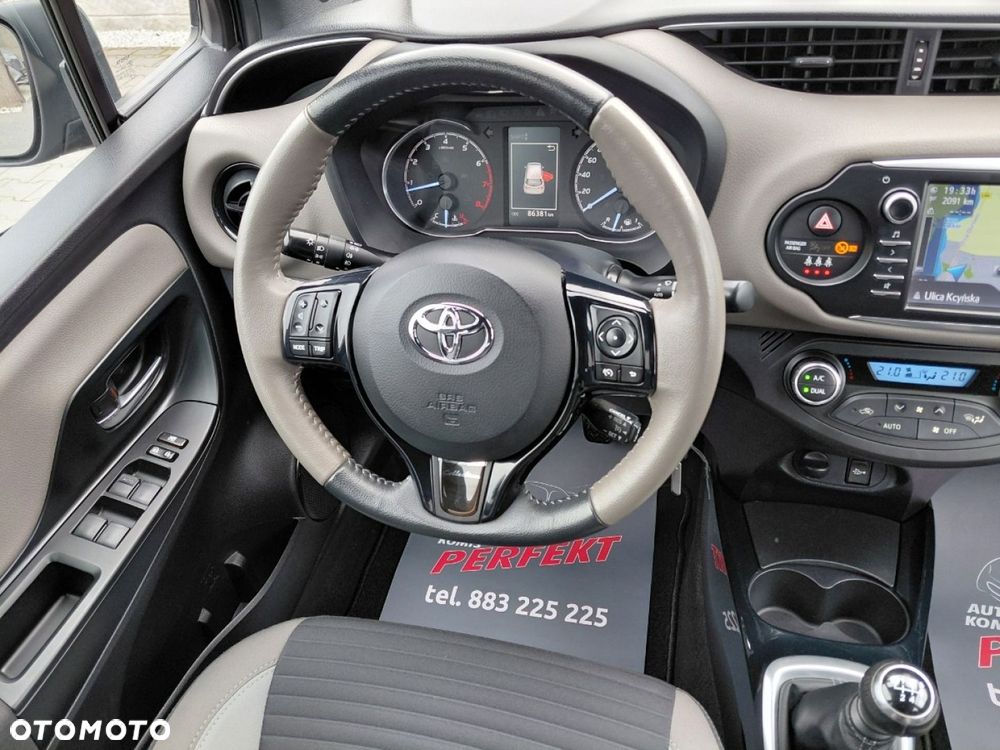 Toyota Yaris - 18