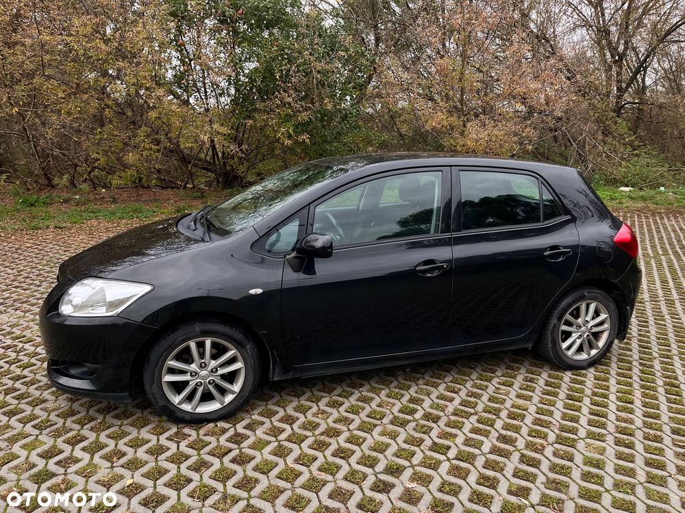 Toyota Auris - 3