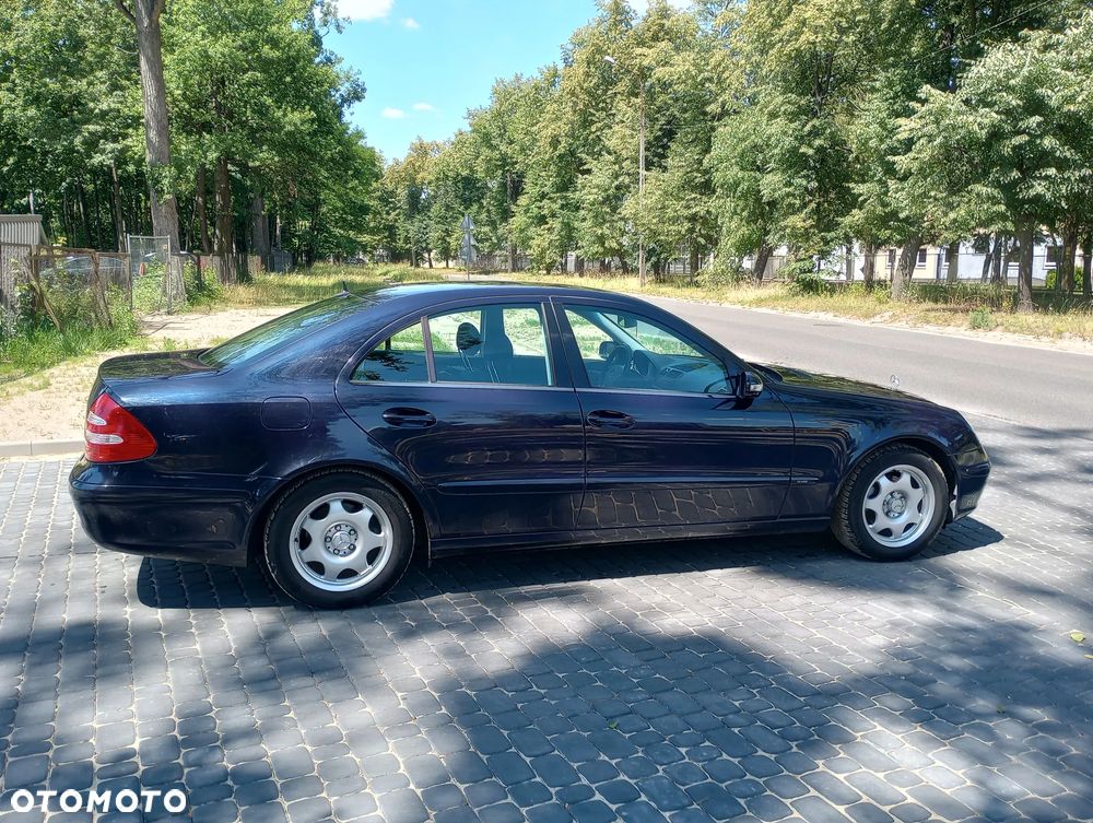 Mercedes-Benz Klasa E 200 Kompressor Automatik Classic - 7