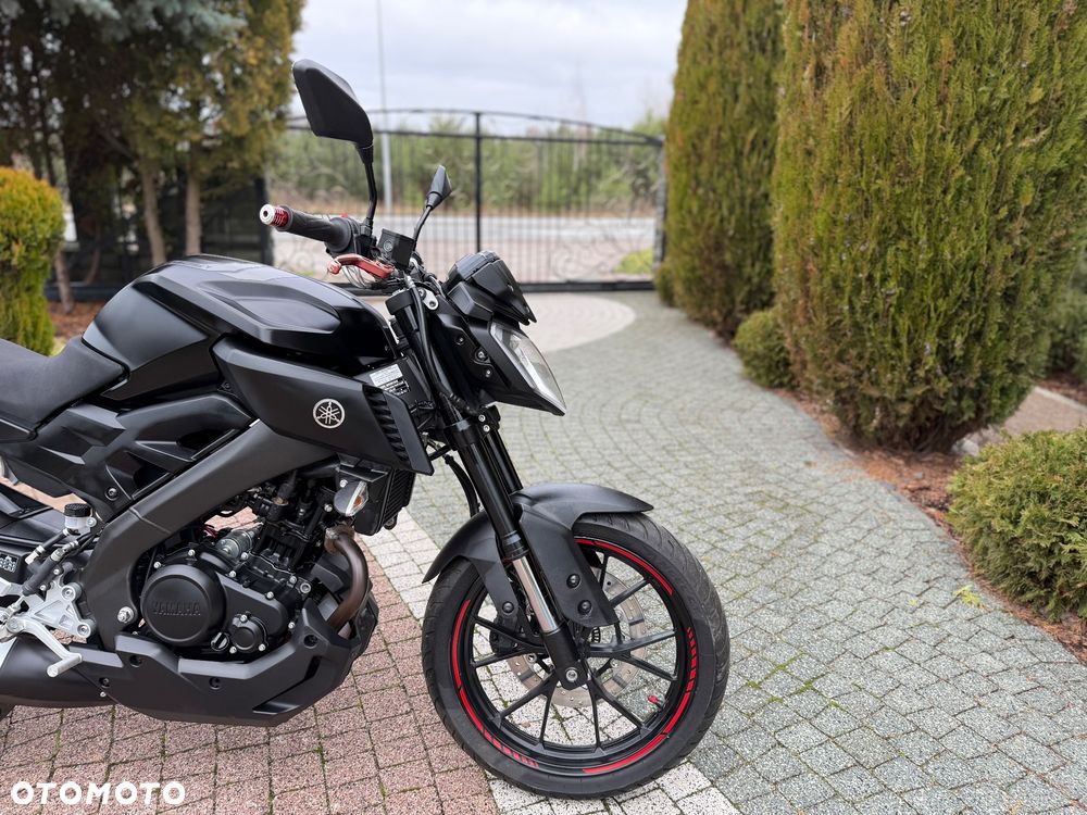 Yamaha MT - 5
