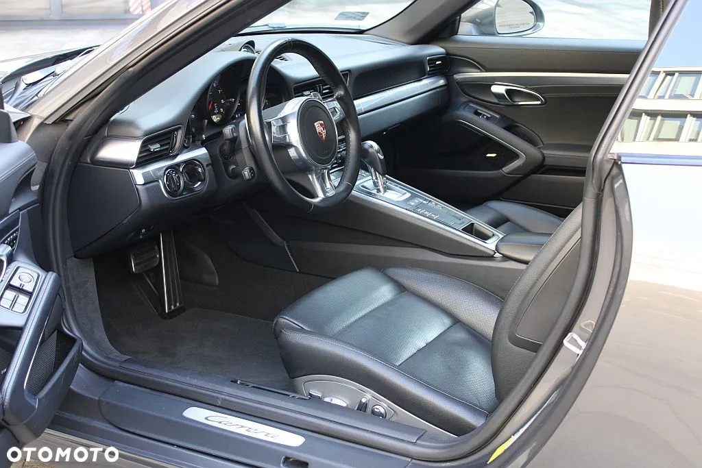 Porsche 911 Carrera PDK - 7
