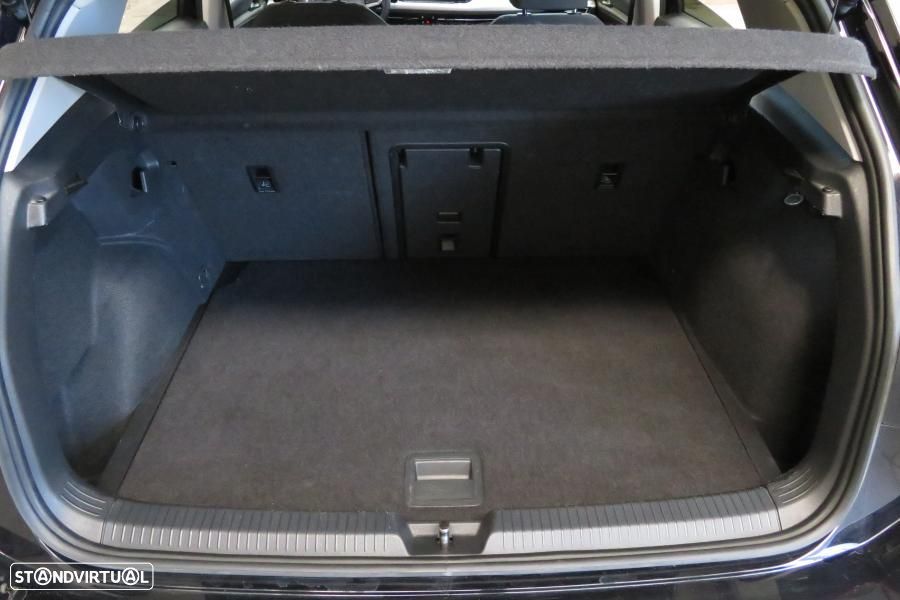 VW Golf 1.0 TSI Life - 25