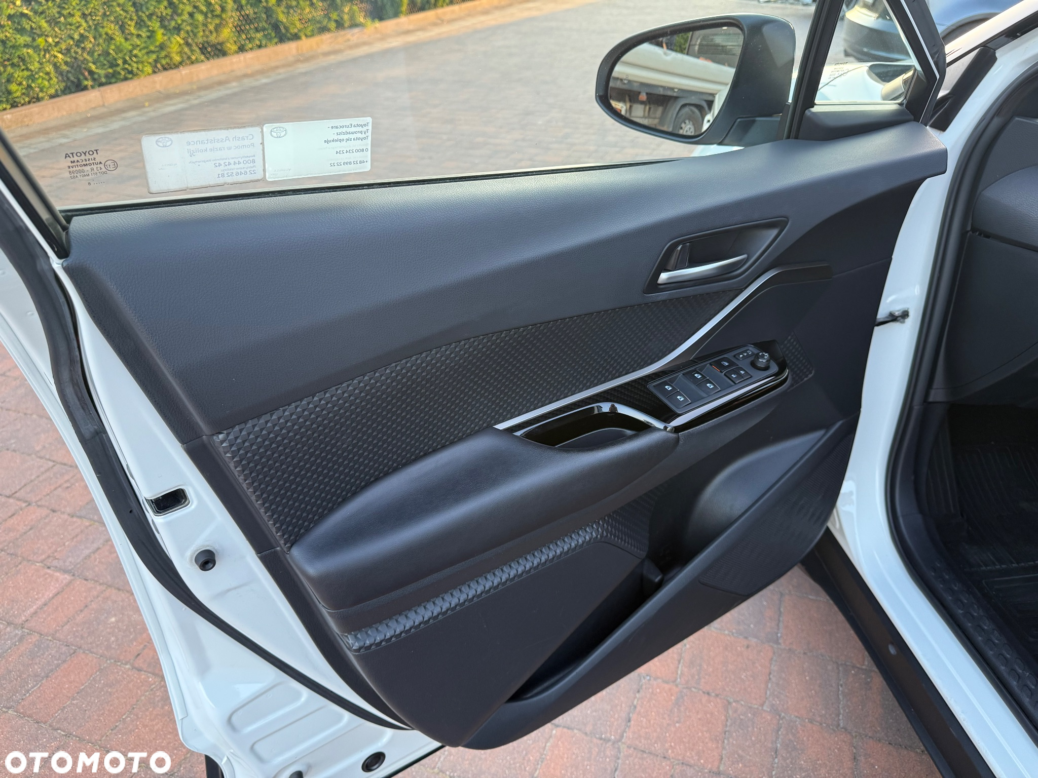 Toyota C-HR 1.8 Hybrid Selection - 16