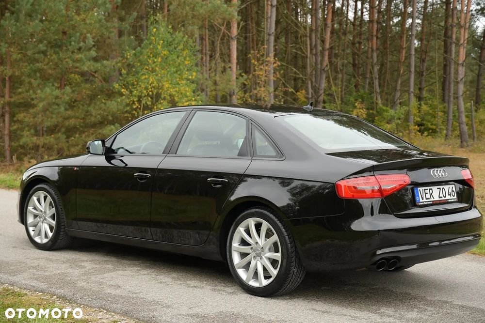 Audi A4 2012 photo 5
