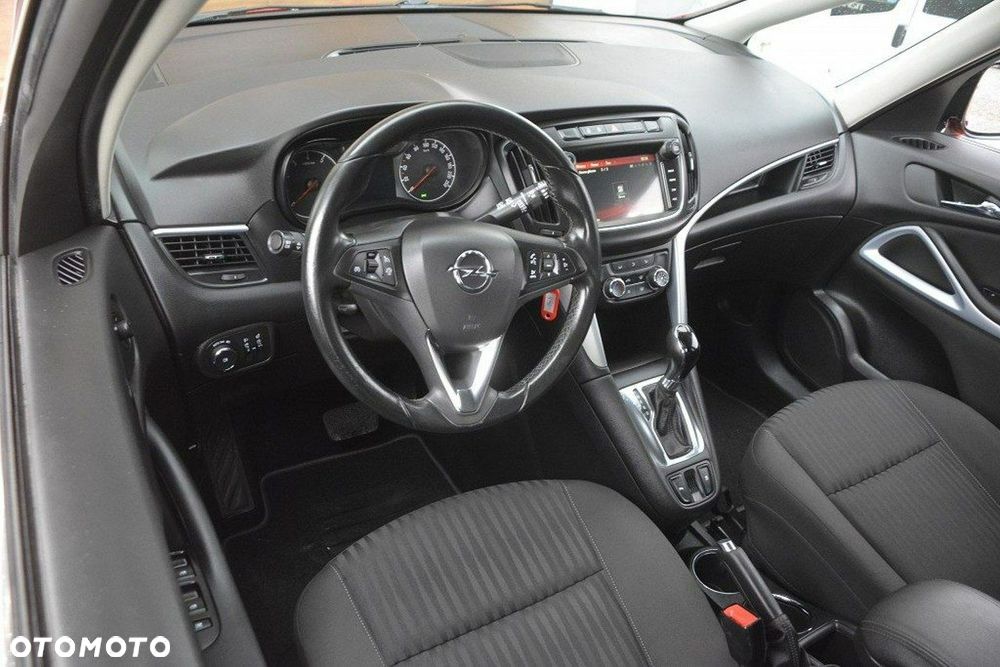 Opel Zafira Tourer 1.4 Turbo Automatik Business Innovation - 11