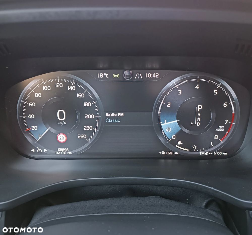 Volvo XC 60 T4 Momentum - 12
