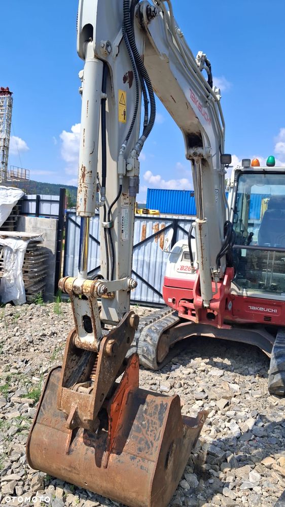 Takeuchi TB260 - 13