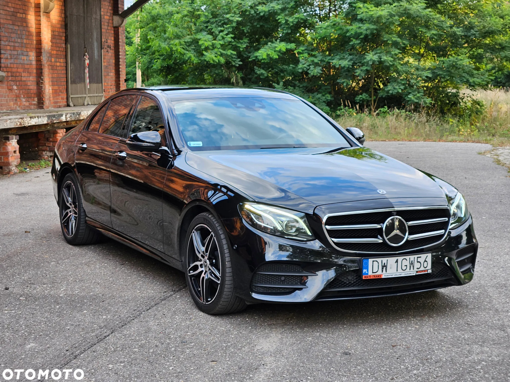 Mercedes-Benz Klasa E 220 d 4-Matic 9G-TRONIC - 22