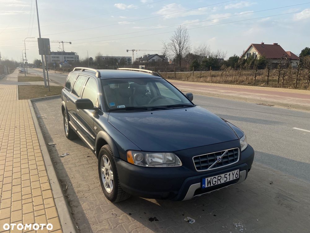 Volvo XC 70 2.4 AWD Automatik Momentum - 1