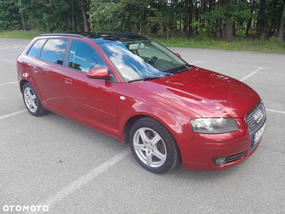 Audi A3 Sportback - 1
