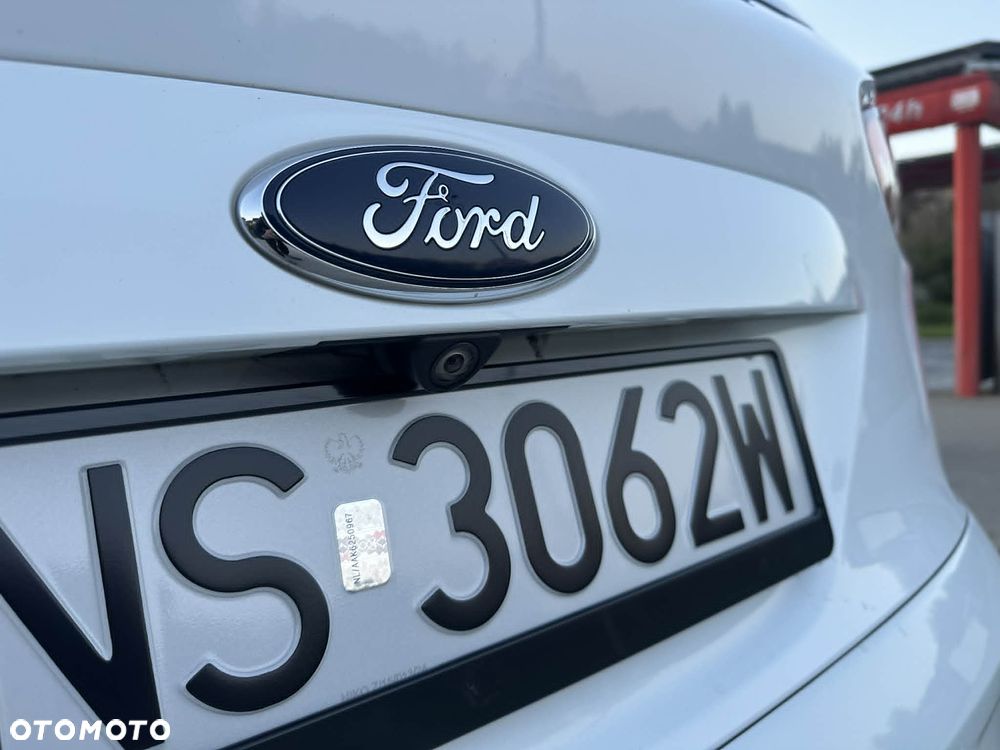 Ford Kuga 2.0 TDCi 4x4 Titanium - 11