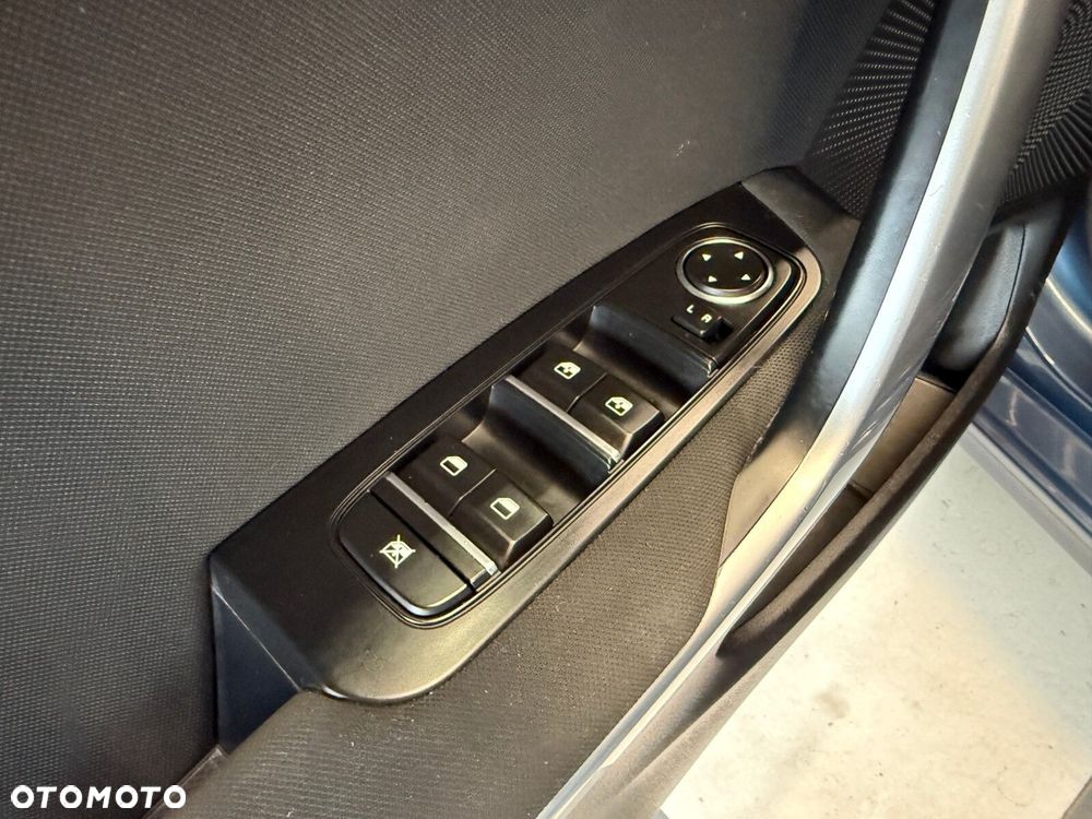 Kia Ceed - 19